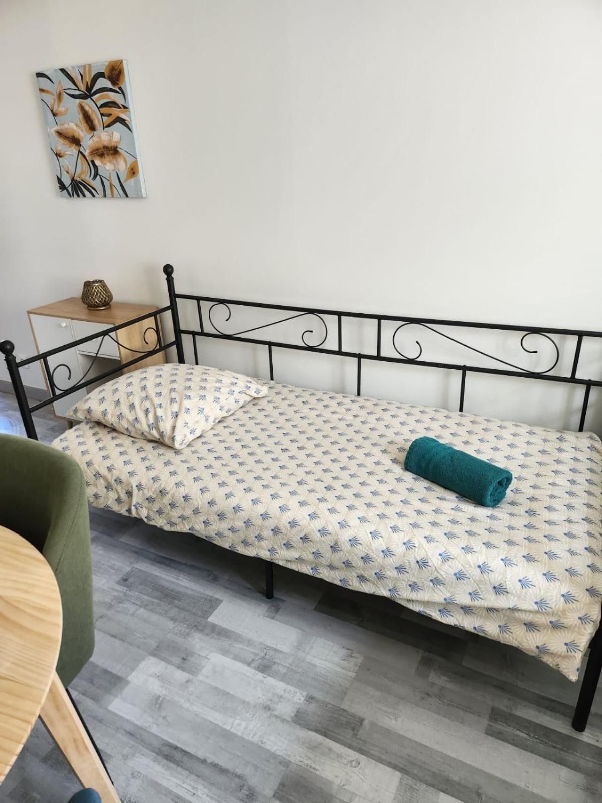 Sleep'In Orleans Centre-Studio Confortable Et Cosy Εξωτερικό φωτογραφία